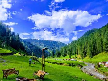 5 Days Srinagar - Pahalgam - Houseboat Kashmir Tour Package