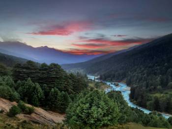 Budgam Tour Packages