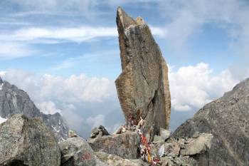 5 Nights - 6 Days Kinner Kailash Yatra Trek Tour