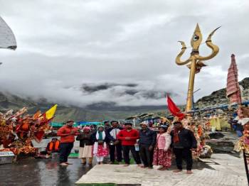 Manimahesh Kailash Yatra Package