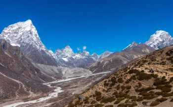 Everest Pinnacle Base