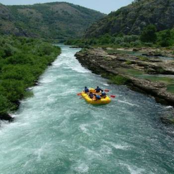 6 Nights 7 Days Tour Package in Kashmir