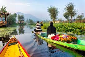 Standard - Kashmir Tour Package Magical Kashmir