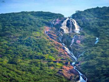 5 Nights 6 Days Goa Dudhsagar Waterfall Tour Package