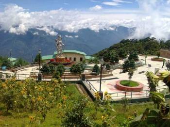 Pelling Tour Packages