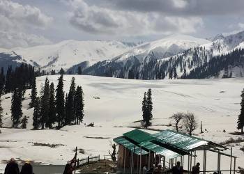 Winter In Kashmir 4 Nights - 5 Days Tour