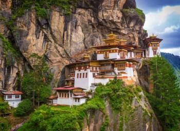 7 Nights - 8 Days Bhutan Tour