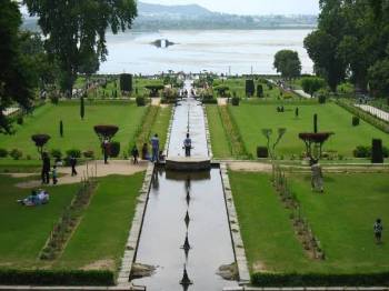 Kashmir tour with Katra 9D/8N