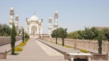 Aurangabad - Ellora - Parli Vaijnath Tour Package 3 Night - 4 Days