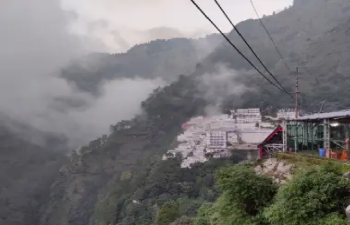 KATRA VAISHNODEVI TOUR PACKAGE