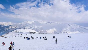 2N - 3D Gulmarg Tour Package
