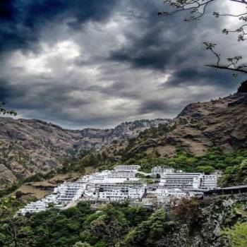 Vaishno Devi 2 Nights 3 Days Tour Package Details