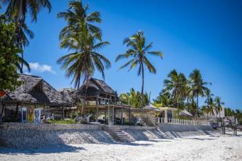 4 Days - 3 Nights In Stone Town Hotels Tour