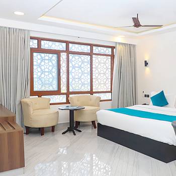 4 Nights / 5 Days Nairobi - Masai Mara - Mombasa Discovery