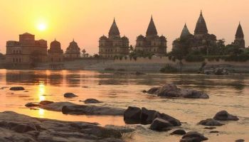 1 Night - 2 Days Orchha Tour Package
