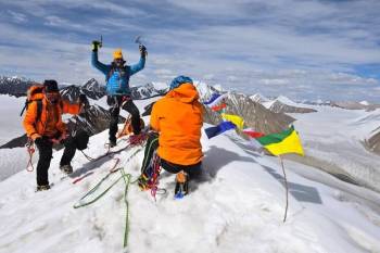 10 Days Lakes of Ladakh Tour Package