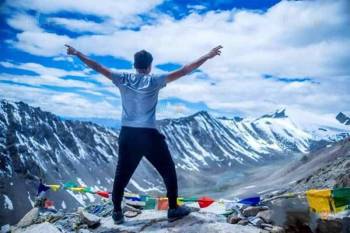10 Nights Trek Ladakh Tour Package