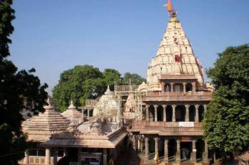 Khargone Tour Packages