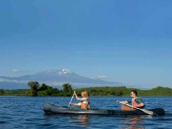 Lake Duluti Canoeing Tour