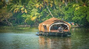Munnar And Alappuzha Tour 4 Nights - 5 Days