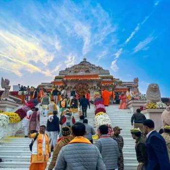 Ayodhya – Prayagraj – Varanasi Divine Tour from Mumbai (3 Nights / 4 Days)