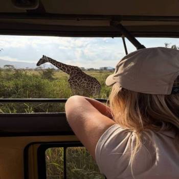 3 – Day from Zanzibar to Tarangire, Ngorongoro & Manyara