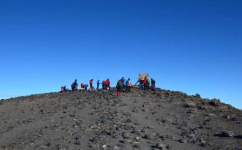 7 Days Rongai Route Trek Tour 7 Days Rongai Route Trek Tour