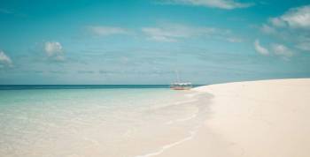 Sandbank Visit By Ngalawa Boat Tour