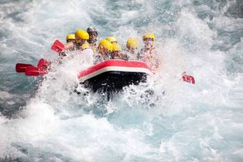 White Water Rafting On The Nile River In Jinja Tour
