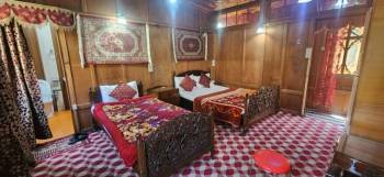 Budgam Tour Packages