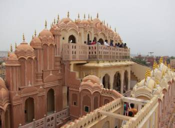 2 Day Jaipur - Jaigarh Fort And Hawa Mahal Tour