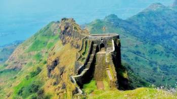 Maharashtra Highlights Tour - 4 Nights - 5 Days