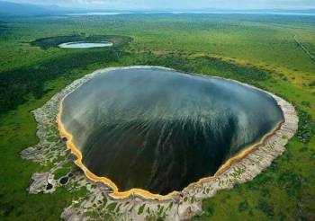 Ngorongoro Crater Caldera Wonders Tour