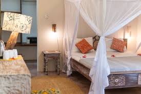 13 Days Where the Big Five Meet the Hadzabe, Kilimanjaro & Zanzibar