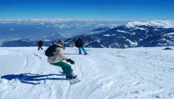 2 Nights - 3 Days Srinagar - Gulmarg Tour