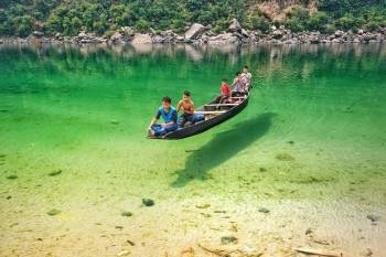 Shillong and Kaziranga Tour Package for 5 Nights and 6 Days