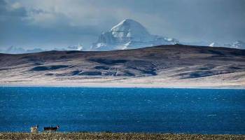 Kailash Mansarovar Yatra by Helicopter for 10 Nights and 11 Days