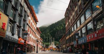 Kailash Mansarovar Yatra Overland Via Kyirong for 14 Nights and 15 Days