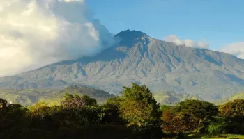 6 Days Mt. Meru Trekking - 4 Days Hiking Tour
