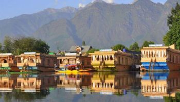 4 Night 5 Days Kashmir Place of Heaven