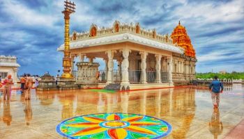 Madurai - Thekkady - Munnar - Cochin Packages 5 Days 4 Nights