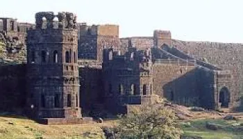 The Fort Capital Heritage Tour - Maratha History