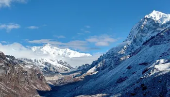 7N - 8D Darjeeling - Gangtok - Lachung - Yumthang Tour