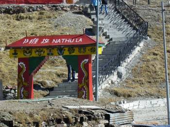 Lachung Tour Packages