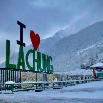 Lachung Tour Packages