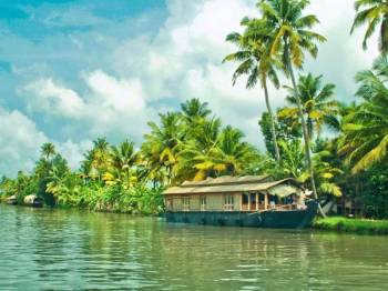 Mesmerising Kerala 5 Night - 6 Days Tour