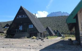 Marangu Route 6 Days - Kilimanjaro Trek Adventure Tour
