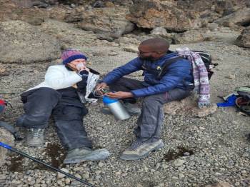 Machame Route 6 Days Tour