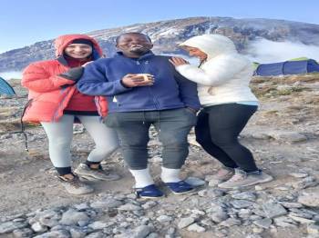 Machame Route 6 Days Tour