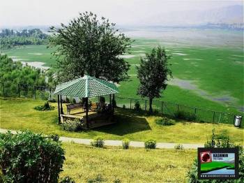 9 Night and 10 Days Kashmir Tour Package